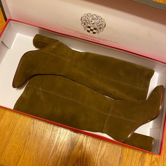Vince Camuto DAMEERA Brown Suede Knee High Block Heel Boots Sz 8.5 - Picture 4 of 6